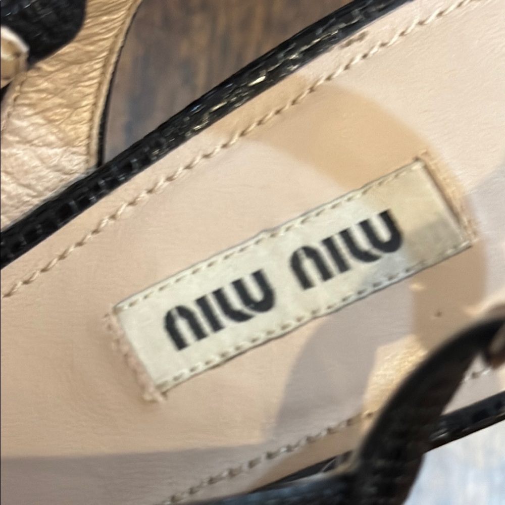 Miu Miu Black and Silver Platform Heels - Picture 2 of 10